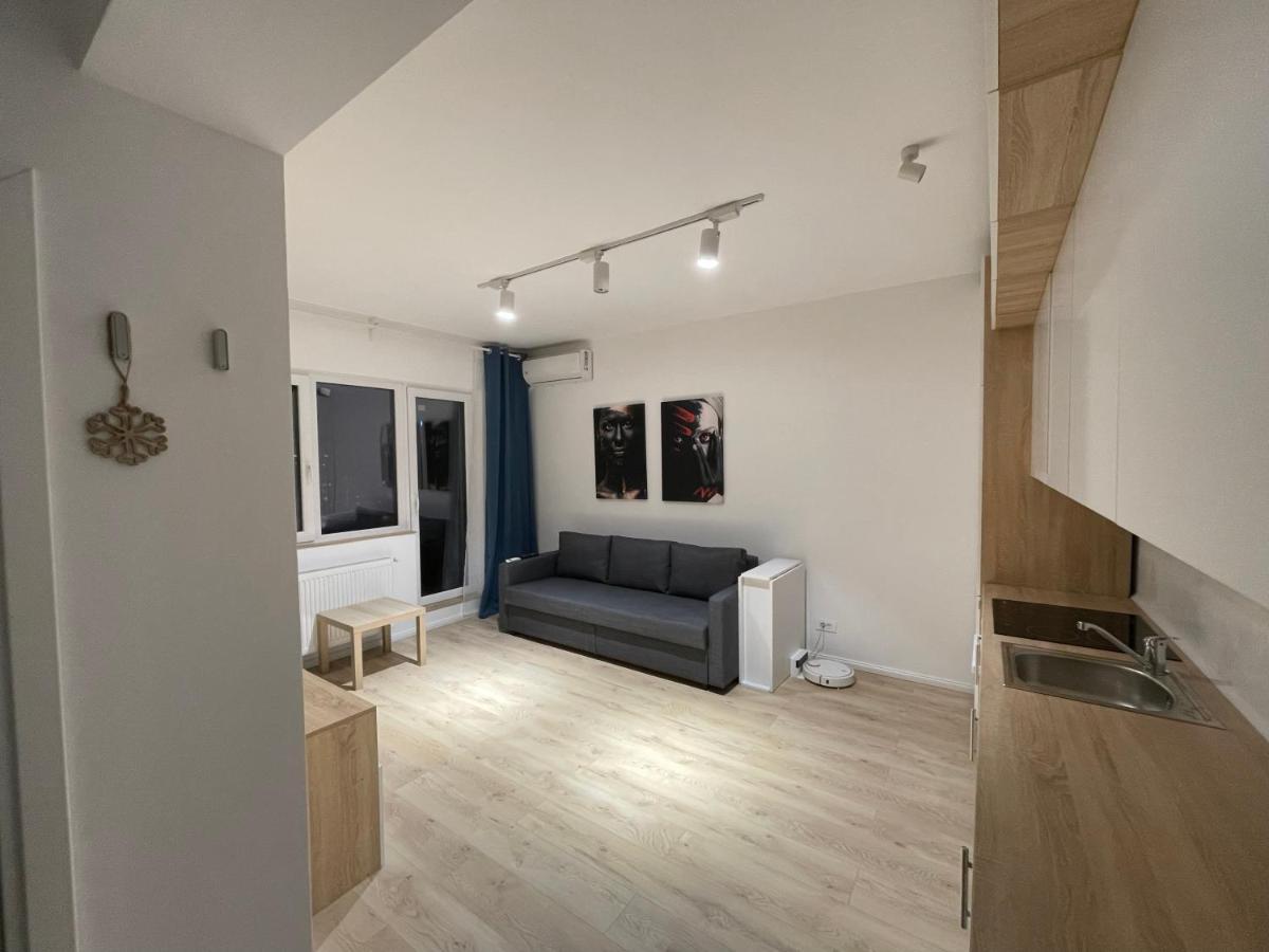 Relax Luxury Apartment Palace Bukares Bagian luar foto